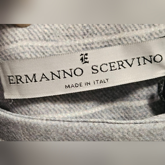 Chic Silver Striped Suit Set - Picture 4 of 9